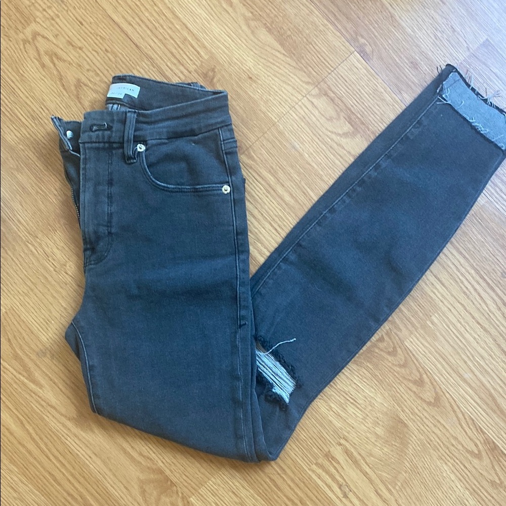 Good American Gray Ankle Cropped Jeans